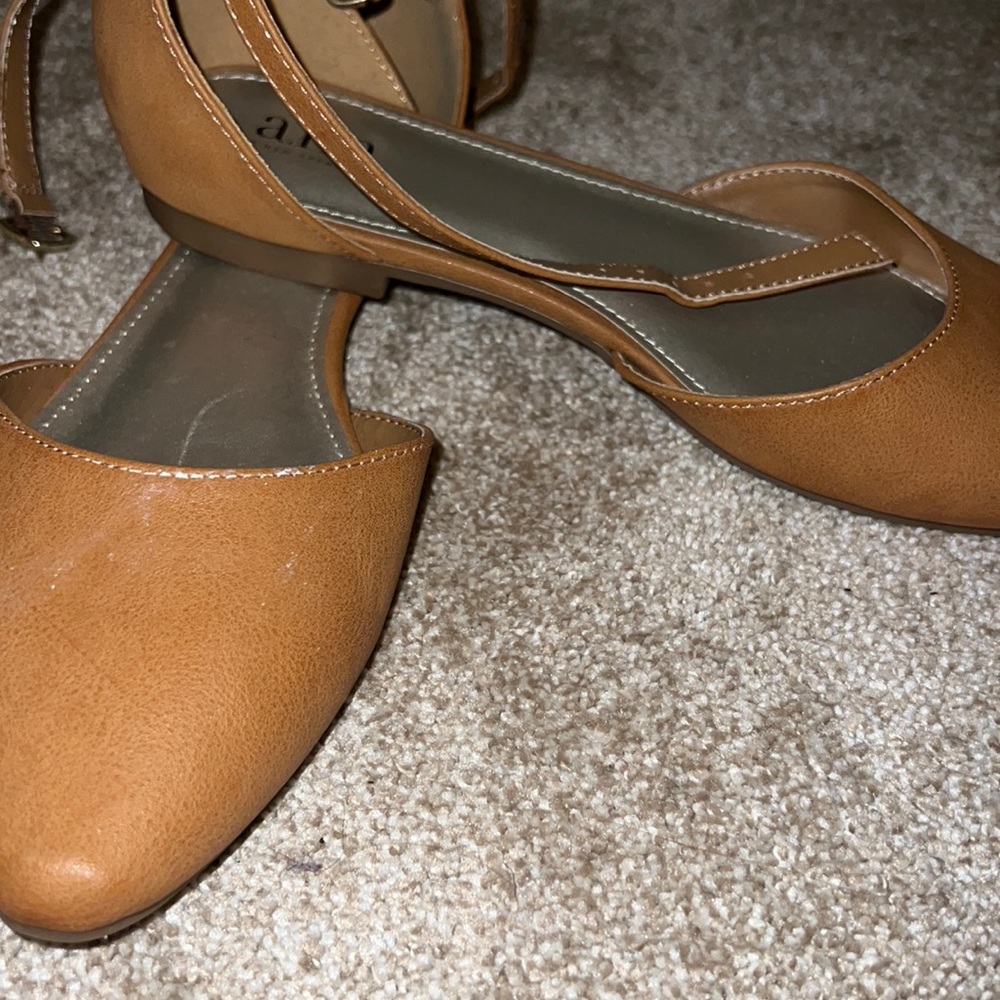 jcpenney brown flats .